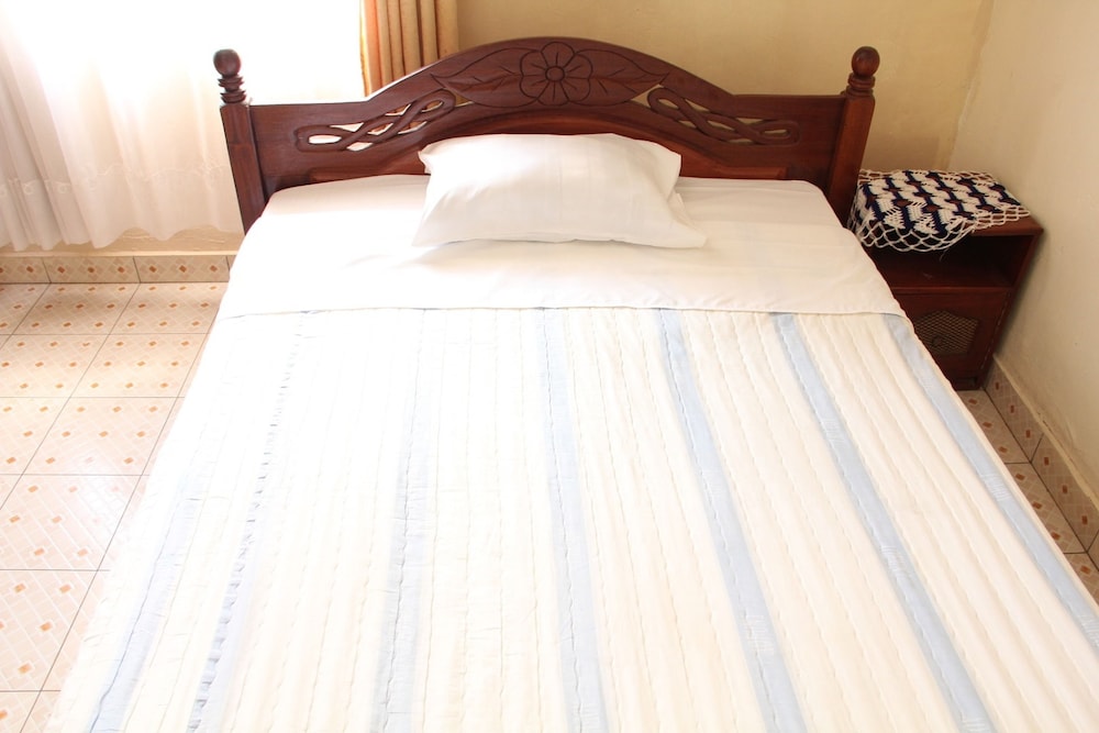 Standard Double Room - Photo 2