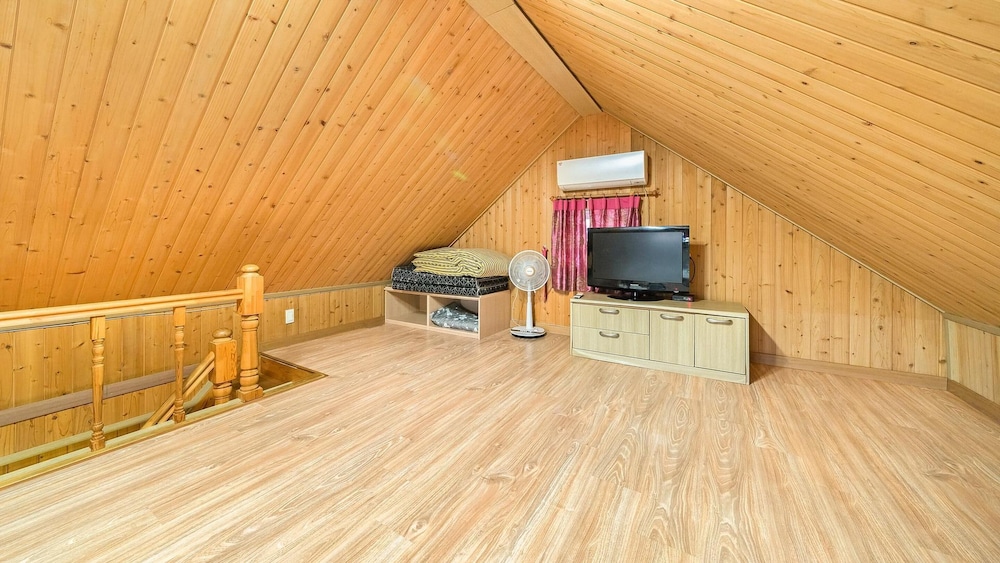 Basic Room, 2 Bedrooms (saesbyeol3(kidsroom,poolvila)) - Photo 4