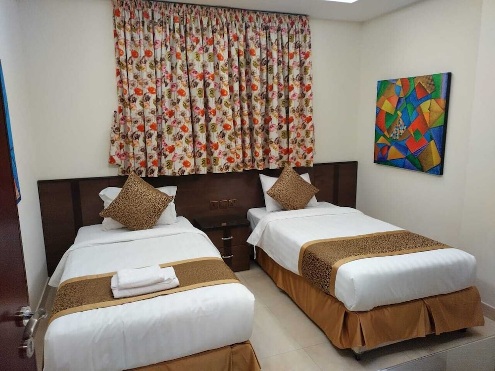Deluxe Double Room - Photo 8