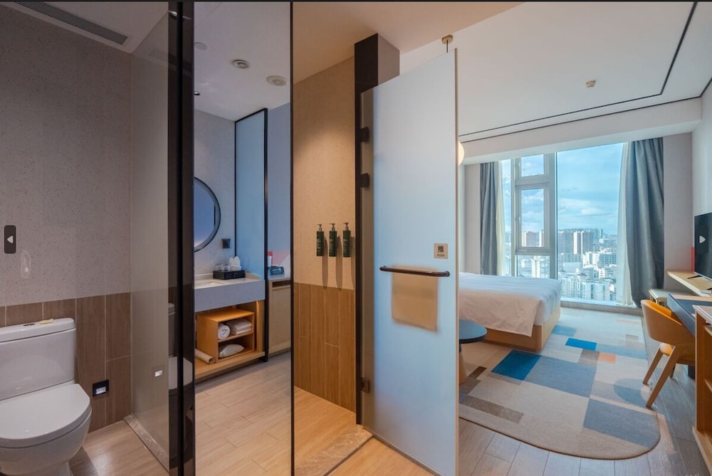 Business Room, 2 Twin Beds thumbnail 5
