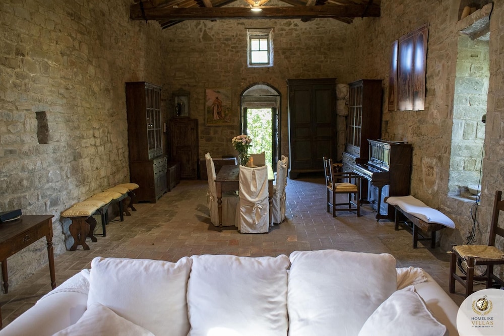 Villa (Multiple Bedrooms)