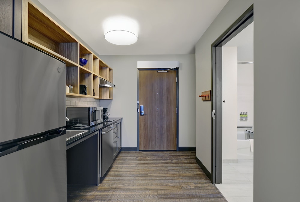 Studio Suite, 2 Queen Beds, Mobility Accessible (Accessible Tub) - Photo 1