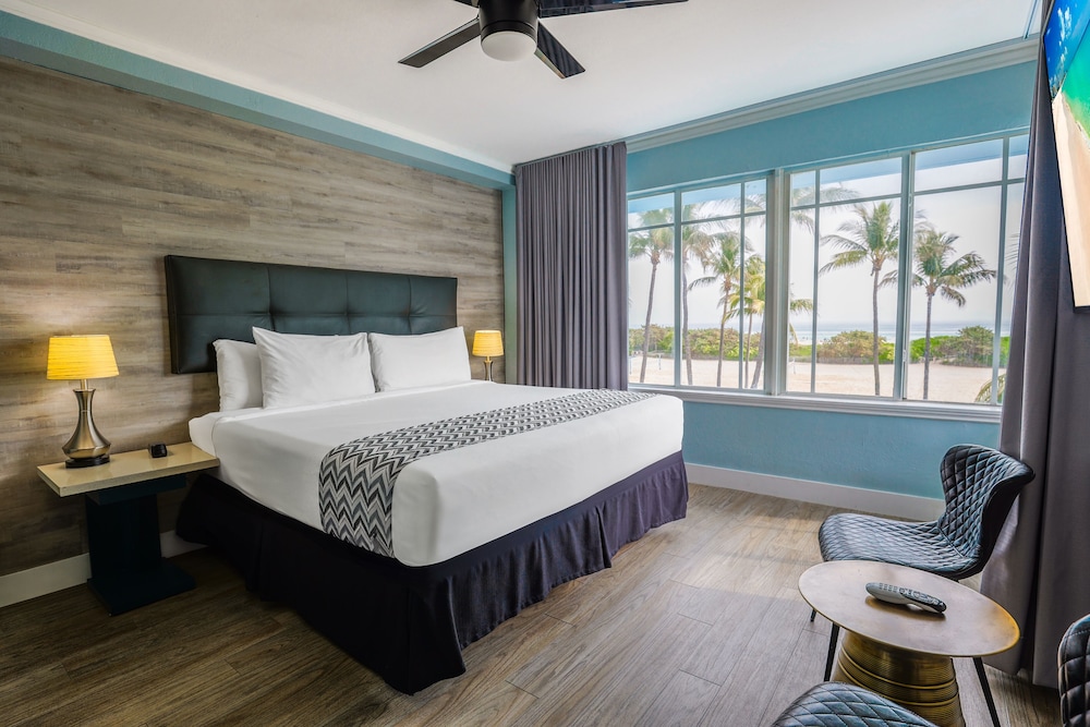 Oceanfront King - Photo 1