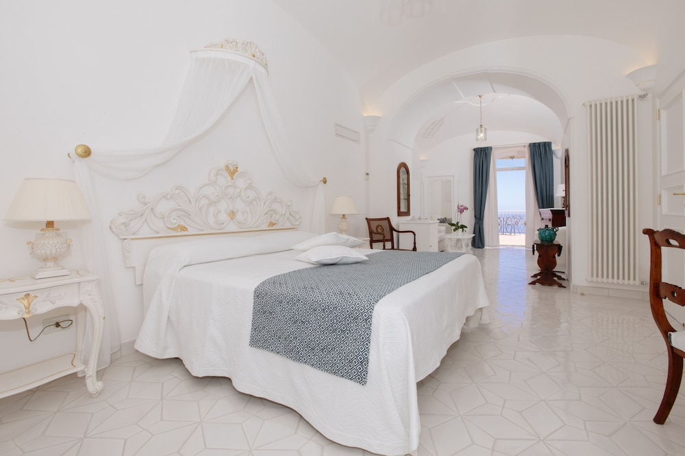 Luxury Suite, 1 King Bed with Sofa bed, Terrace, Sea View