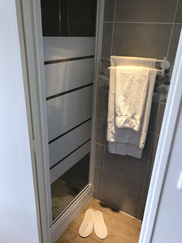 Standard Triple Room photo 2