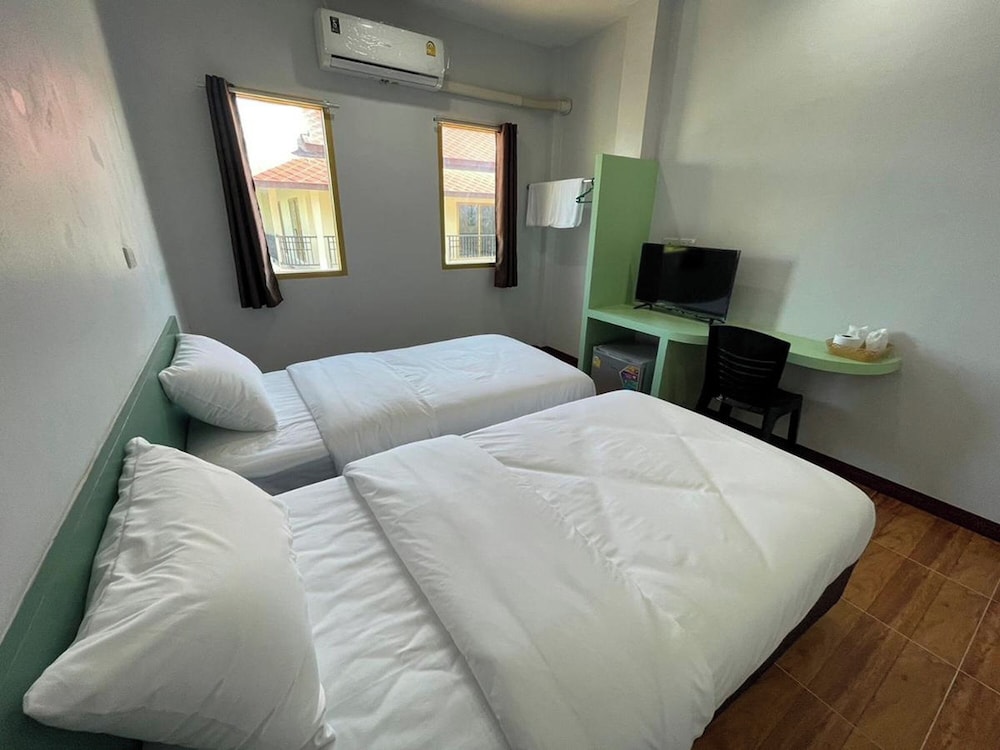 Standard Twin Room photo 3