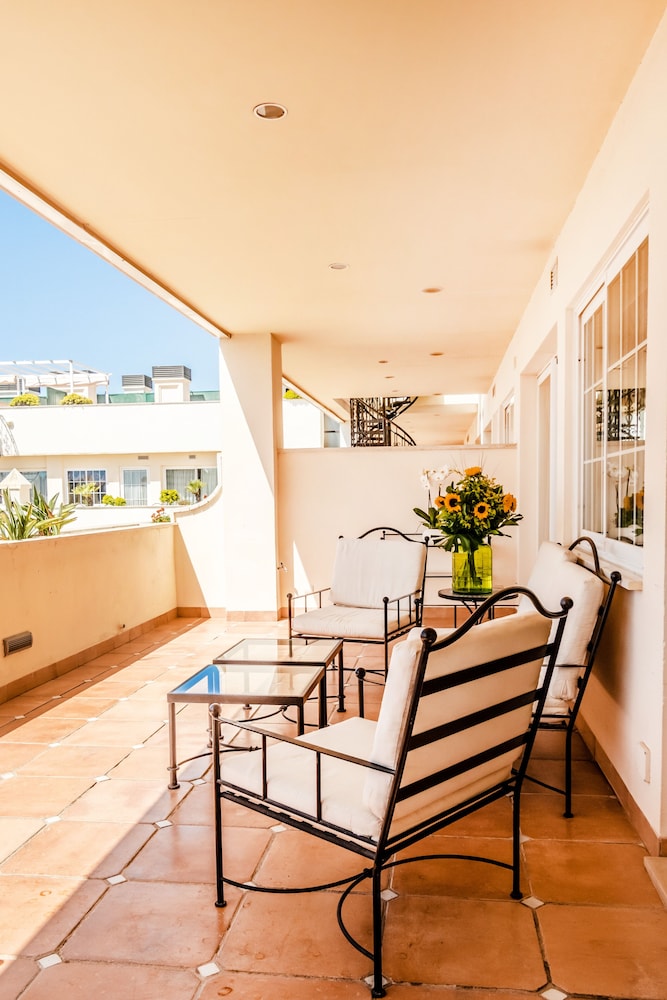 Penthouse, 2 Bedrooms, Sea View - Photo 13
