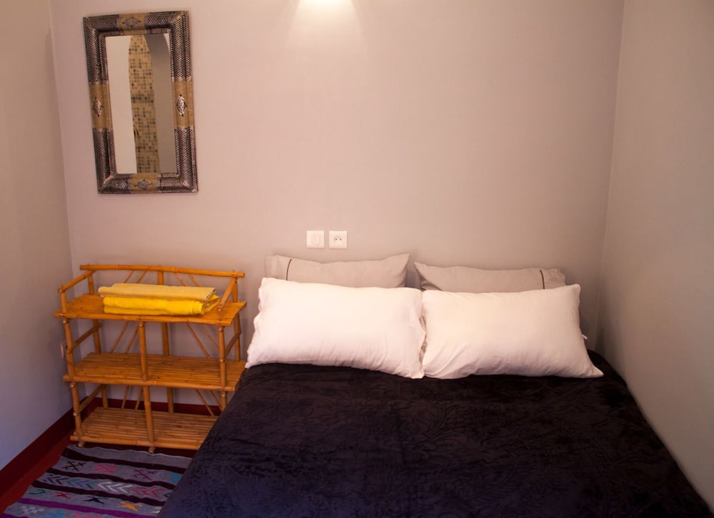 Double Room, Shared Bathroom photo 1