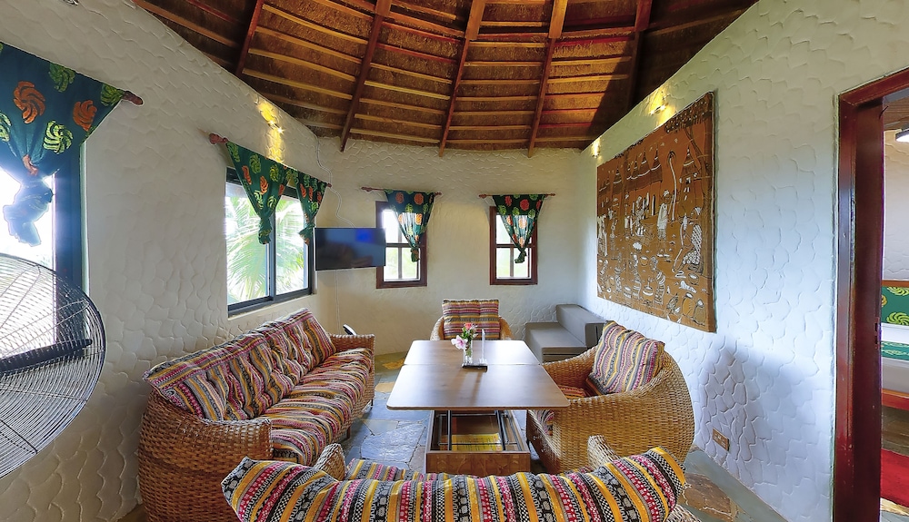 Family Villa, Sea View, Beachside (Air Conditioned)