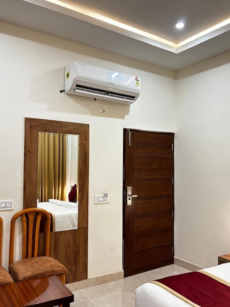 Deluxe Double Room, Mountain View photo 3