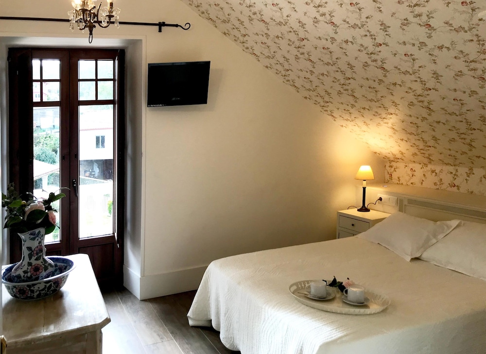 Standard Double Room Single Use photo 2