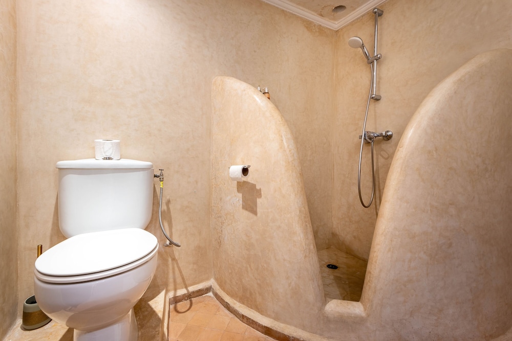 Standard Room - Photo 14