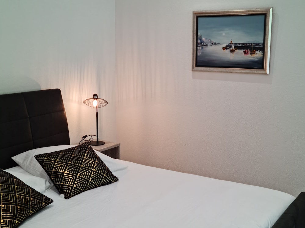 Comfort Room photo 3