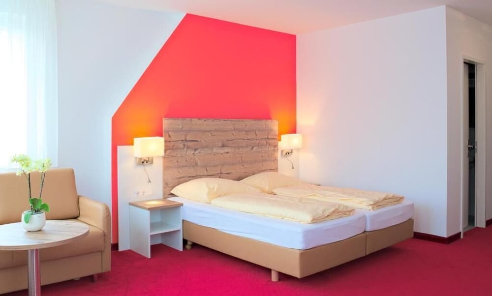 Triple Room, City View photo 2