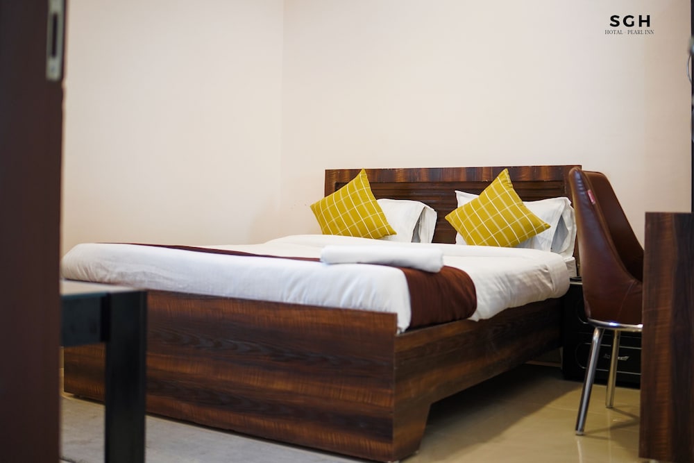 Economy Double Room, 1 Double Bed - Photo 1