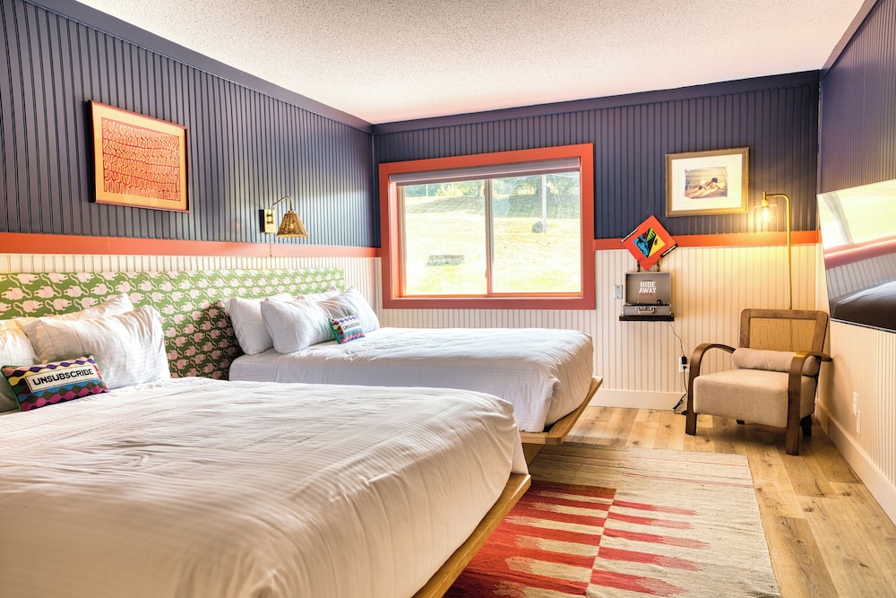 Hideaway Inn Mt.Sunapee