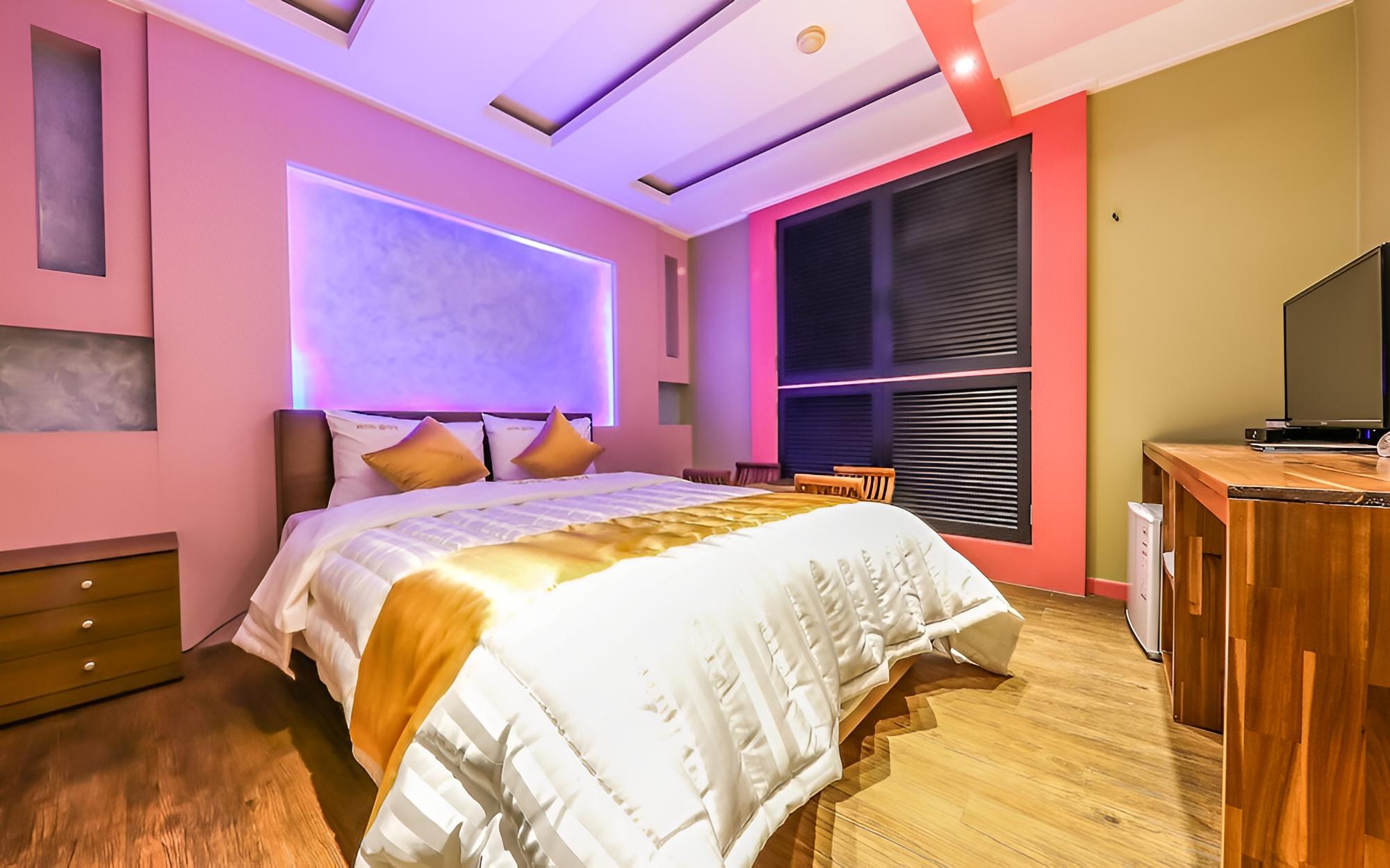 Room (Standard room) - Photo 5