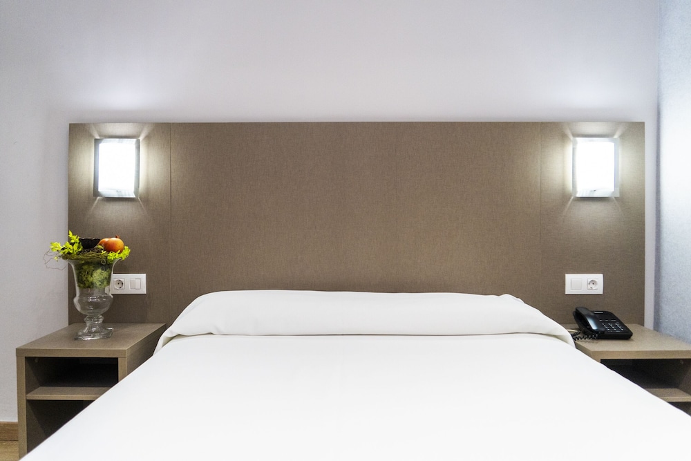 Economy Single Room, Courtyard View photo 2