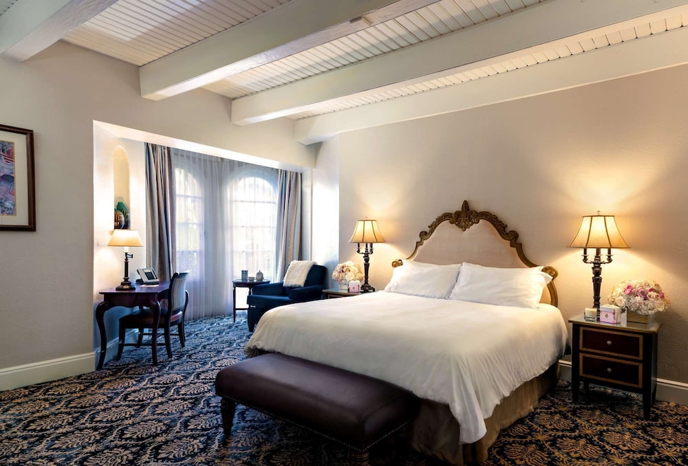 Premium Room, 1 Queen Bed - Photo 3