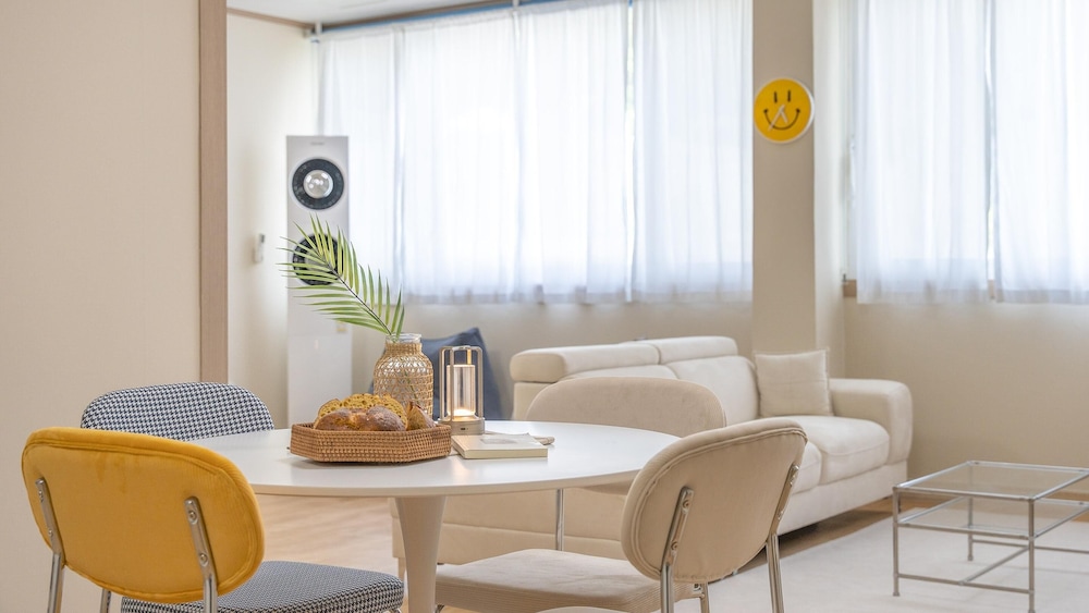 Basic Room, 1 Bedroom (Room 202) - Photo 4