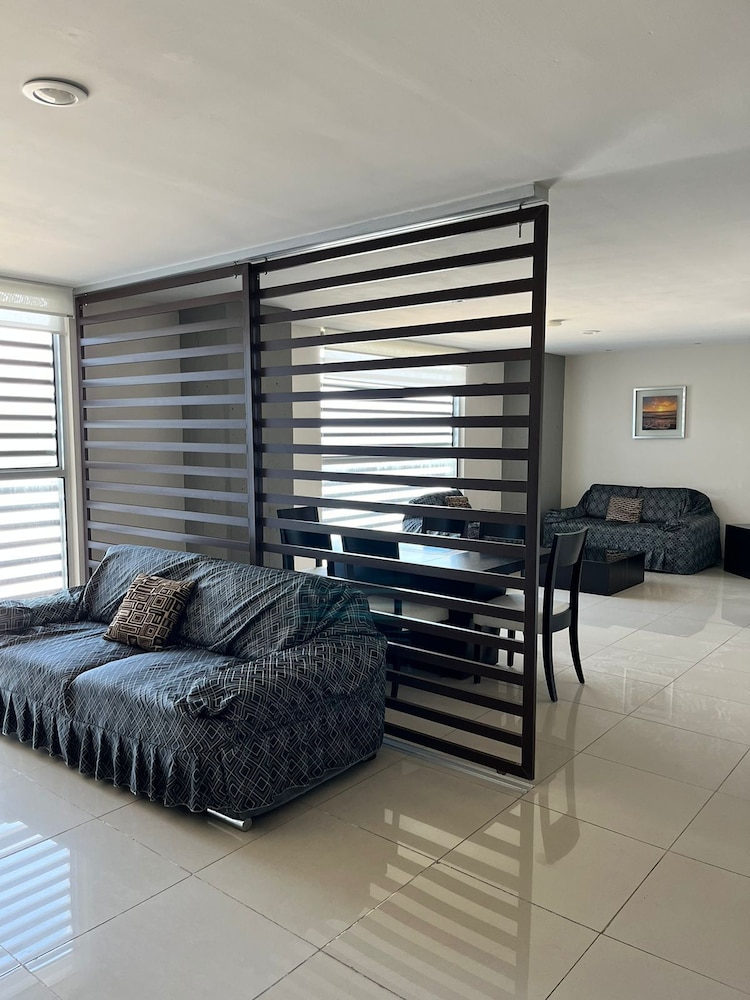 Comfort Suite photo 2