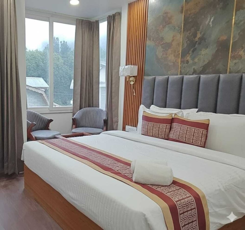 Skyview Deluxe room without Balcony