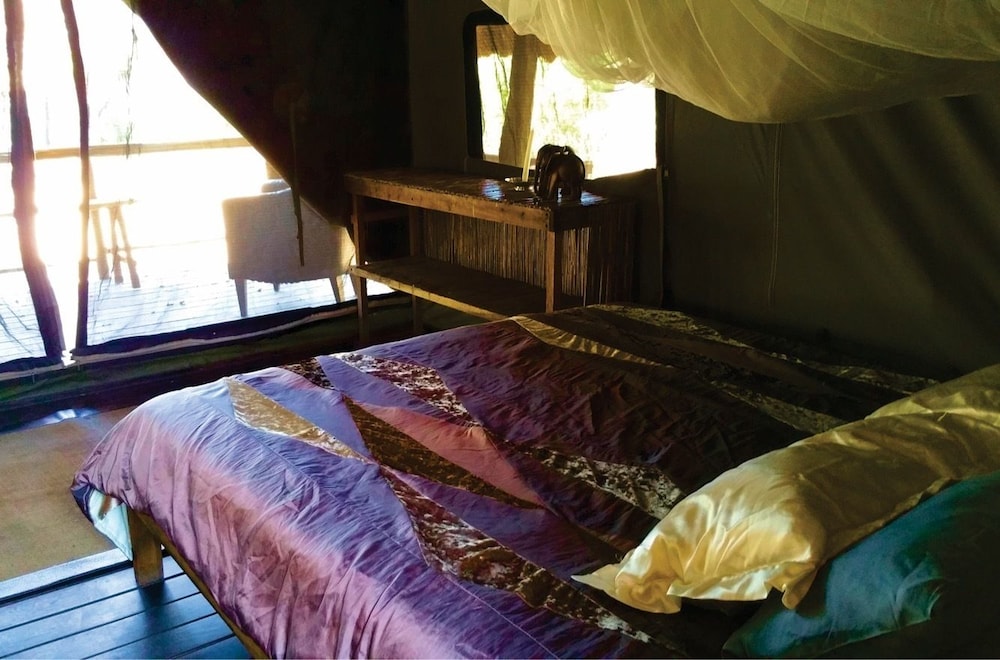 Luxury Tent, Non Smoking, River View photo 1