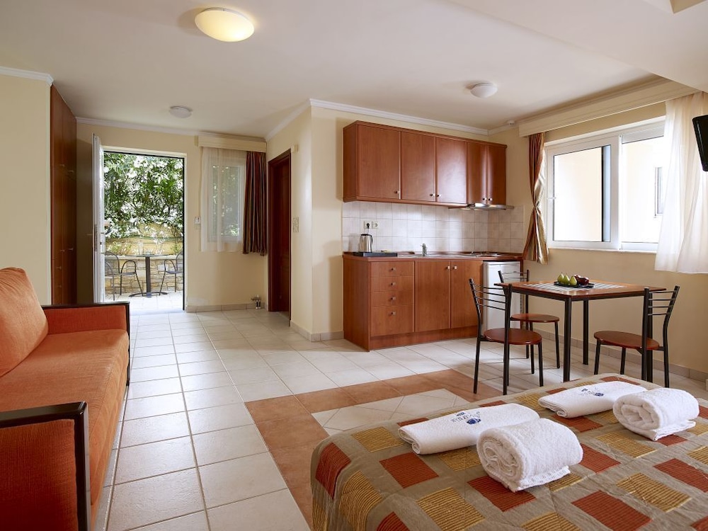 Avantis Suites Hotel, Photo 3