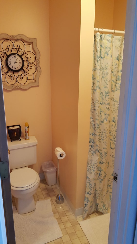 Deluxe Room, 1 Queen Bed, Jetted Tub (English Spa) photo 3