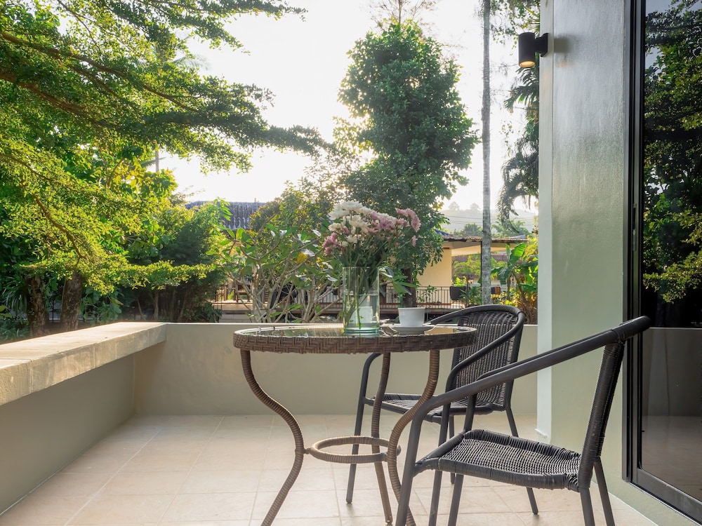 Premium Bungalow, 1 Bedroom, Non Smoking, Refrigerator - Photo 8