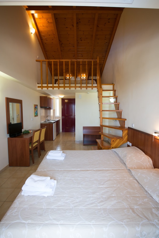 Duplex (for 4)