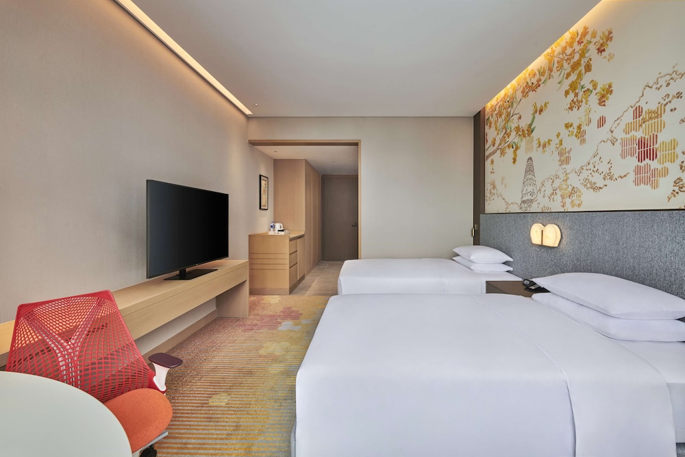 Room, 2 Twin Beds - Photo 4