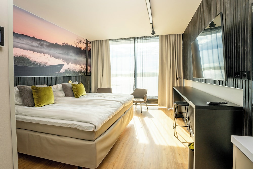Superior Room, 1 King Bed (extra bed possibility) photo 1