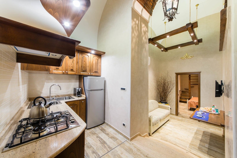Luxury Apartment, Multiple Beds, Garden View photo 3