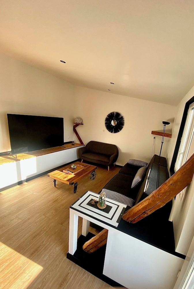 Studio Suite, Kitchen, Garden View photo 2