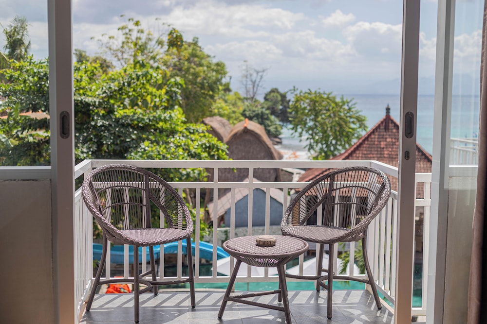 Deluxe Twin Room, Pool View - Photo 10