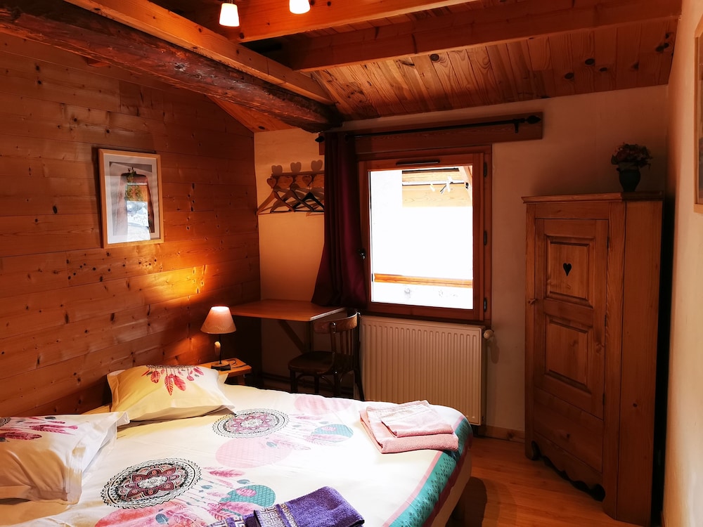 Double Or Twin Room, Mountain View photo 3