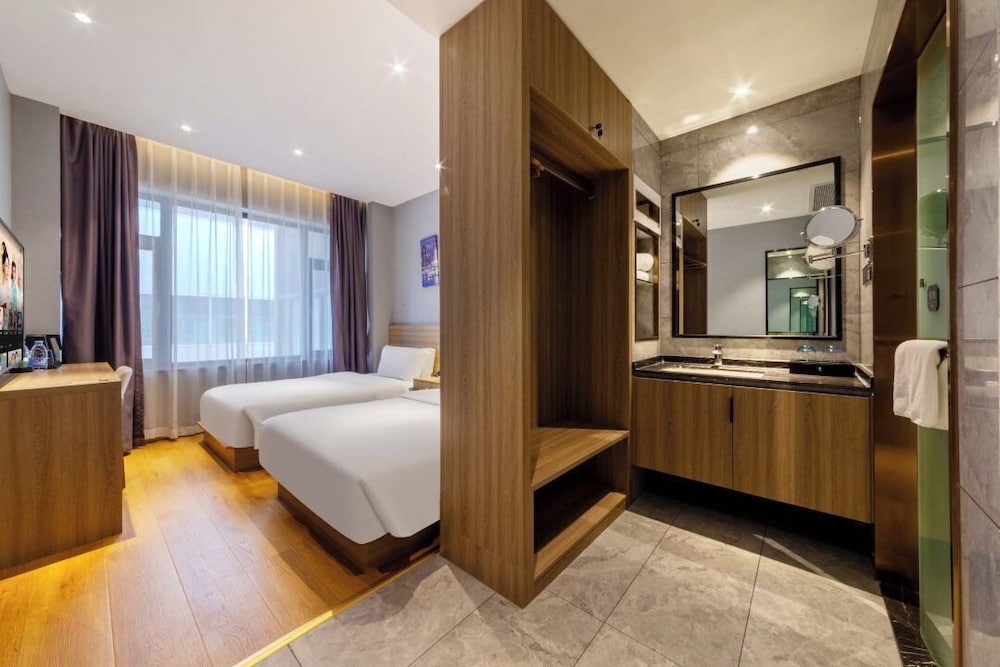 Comfort Twin Room