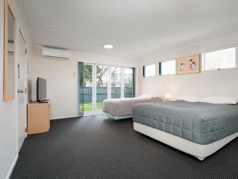 Superior Triple Room, Multiple Beds photo 1