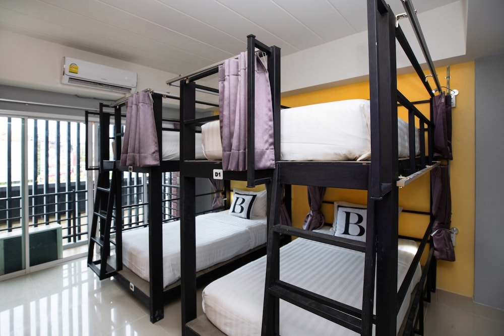 Bed in 4-Bed Dormitory Room (2Pax) photo 2