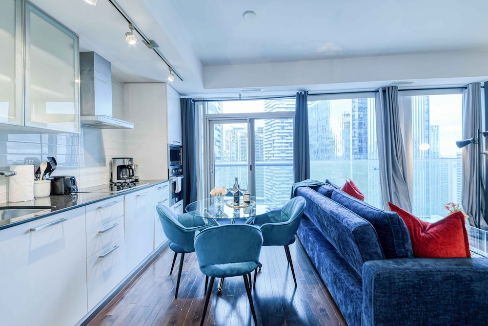 Grand Apartment thumbnail 6