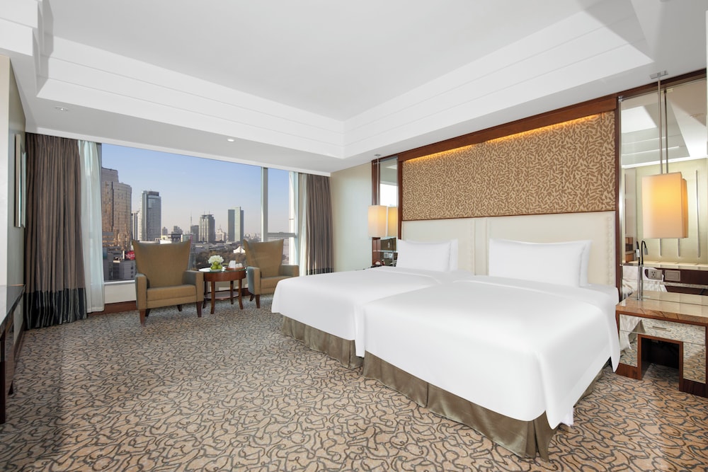 Deluxe River View Room - Photo 3