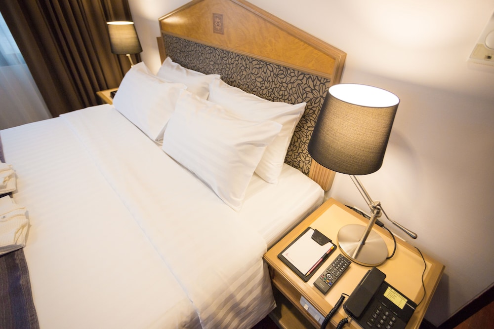Executive Suite photo 2