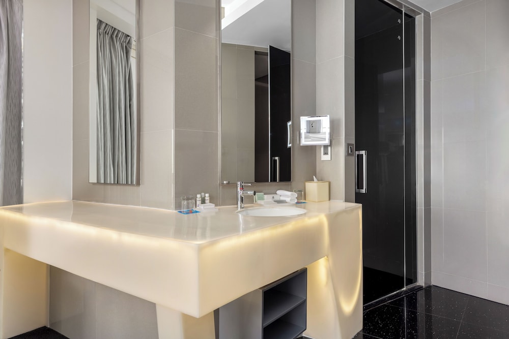 Luxury Suite (Round Bed Valor Suite) thumbnail 5