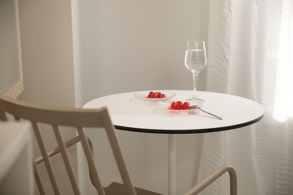 Standard Room, Sea View - Photo 5