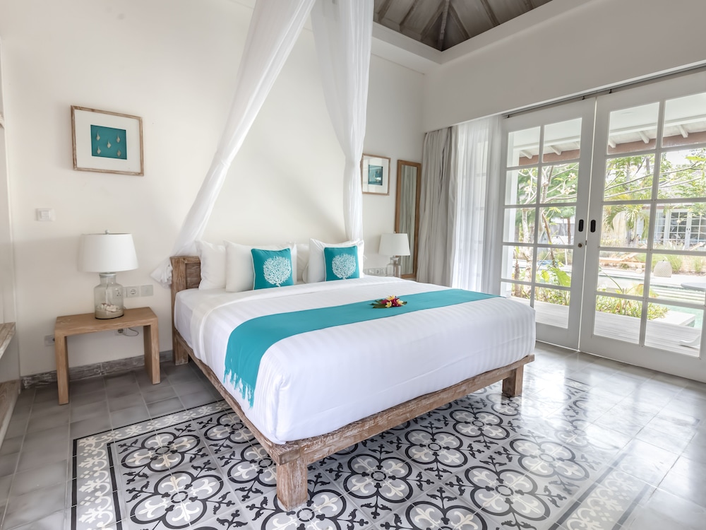 Suite with Pool Access with Daily Afternoon Tea - Photo 3