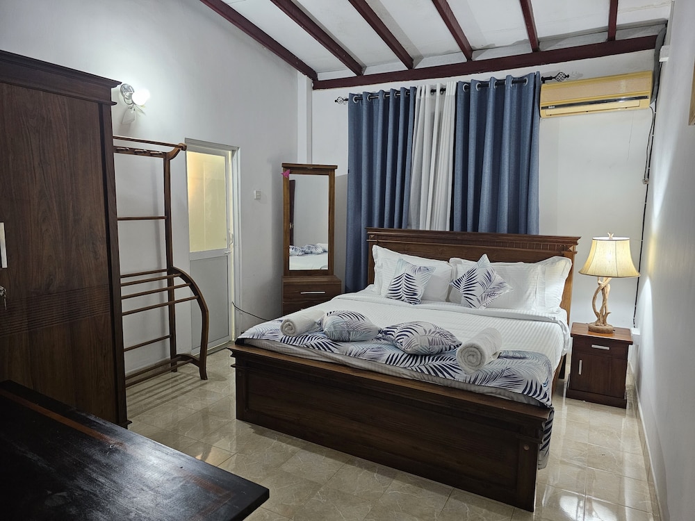 Deluxe Double or Twin Room photo 1