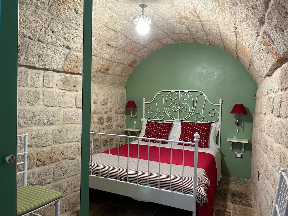 Standard Double Room, Ground Floor