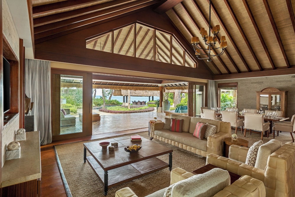 Presidential Villa photo 1