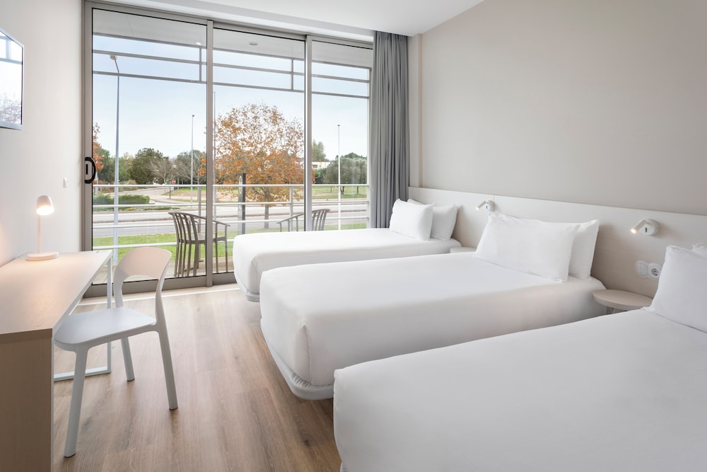 Standard Triple Room - Photo 4